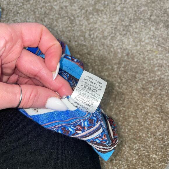 UMGEE USA top blouse tank spaghetti strap blue & white Summer SZ M - Picture 3 of 9